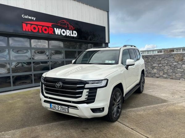 Toyota Land Cruiser SUV, Diesel, 2024, White