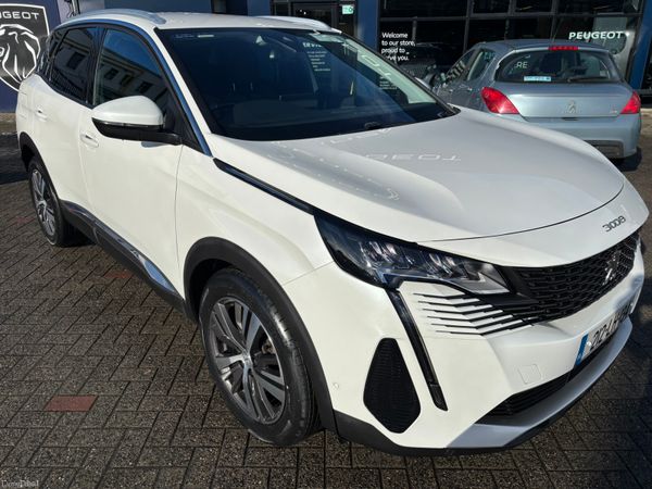Peugeot 3008 MPV, Petrol, 2021, White