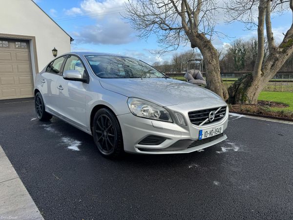 Volvo S60 Saloon, Diesel, 2010, Silver