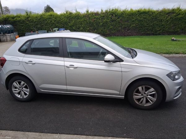 Volkswagen Polo Hatchback, Petrol, 2018, Grey