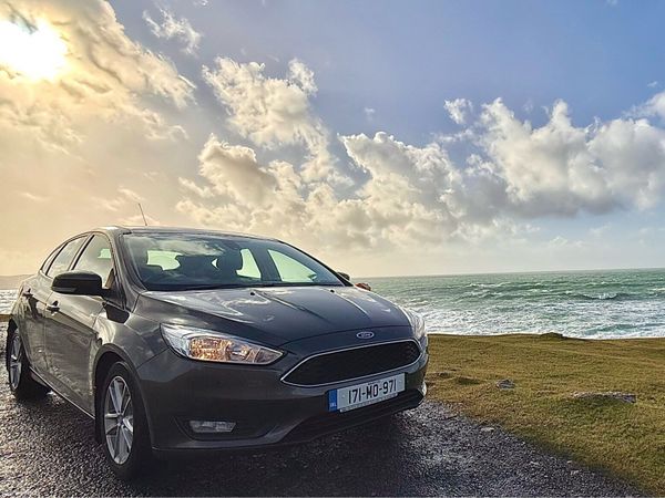 Ford Focus Hatchback, Diesel, 2017, Grey