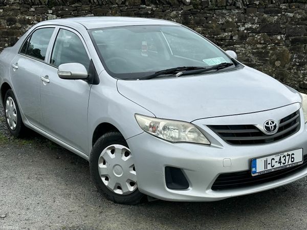 Toyota Corolla Saloon, Diesel, 2011, Silver