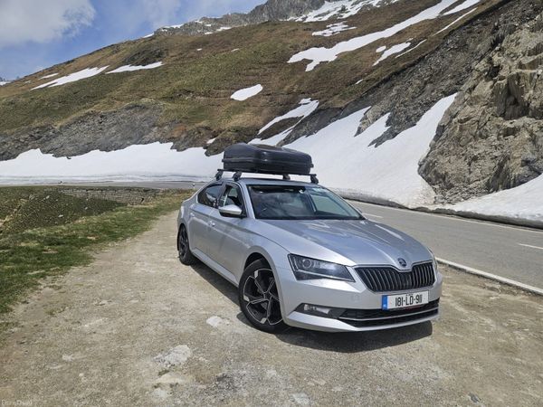 Skoda Superb Hatchback, Diesel, 2018, Silver