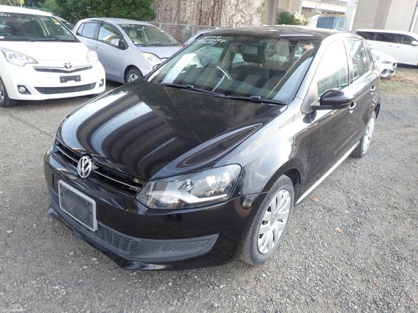 Volkswagen Polo Hatchback, Petrol, 2012, Black