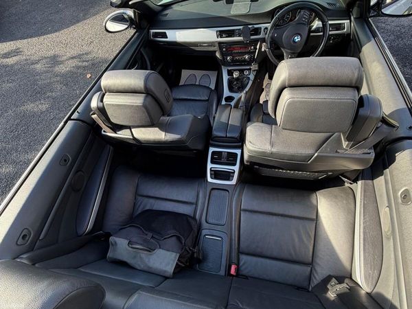 BMW 3-Series Convertible, Diesel, 2010, Silver