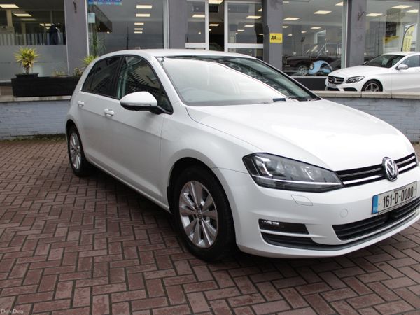 Volkswagen Golf Hatchback, Petrol, 2016, White