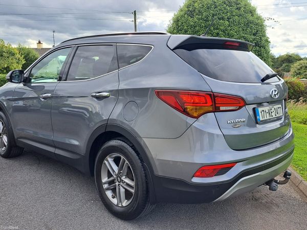 Hyundai Santa Fe SUV, Diesel, 2017, Grey