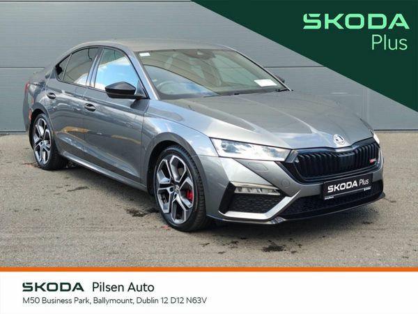 Skoda Octavia Saloon, Diesel, 2024, Grey