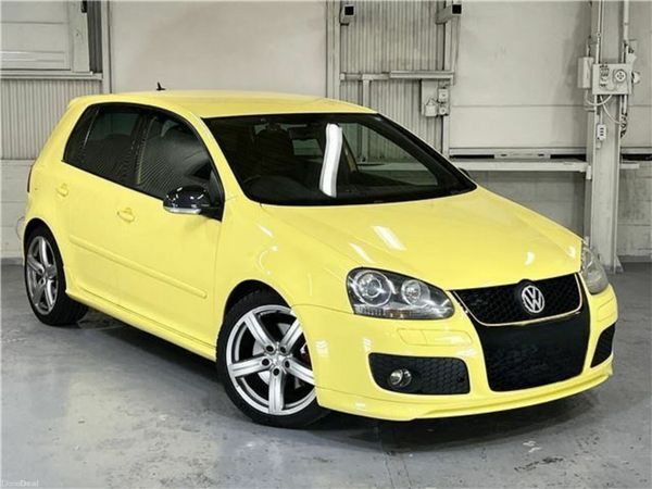 Volkswagen Golf Hatchback, Petrol, 2009, Yellow