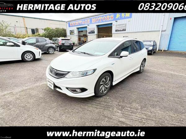 Honda Jade MPV, Petrol Hybrid, 2015, White
