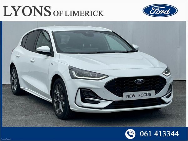 Ford Focus Hatchback, Petrol Hybrid, 2026, White