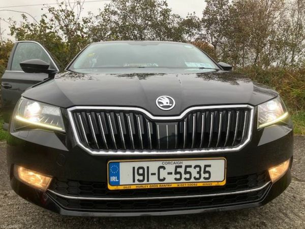 Skoda Superb Saloon, Diesel, 2019, Black