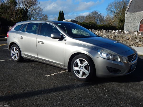 Volvo V60 Estate, Diesel, 2012, Gold