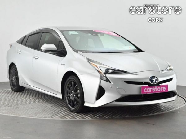 Toyota Prius Hatchback, Petrol Hybrid, 2017, Silver