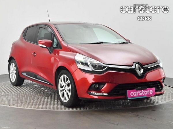 Renault Clio Hatchback, Petrol, 2019, Red