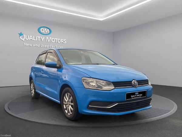 Volkswagen Polo Hatchback, Petrol, 2014, Blue