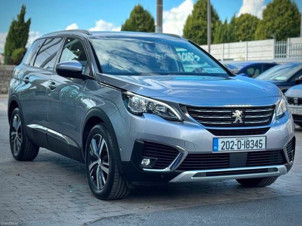 Peugeot 5008 MPV, Petrol, 2020, Grey