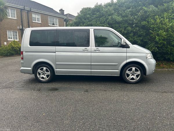 Volkswagen Caravelle Minibus, Diesel, 2007, Silver