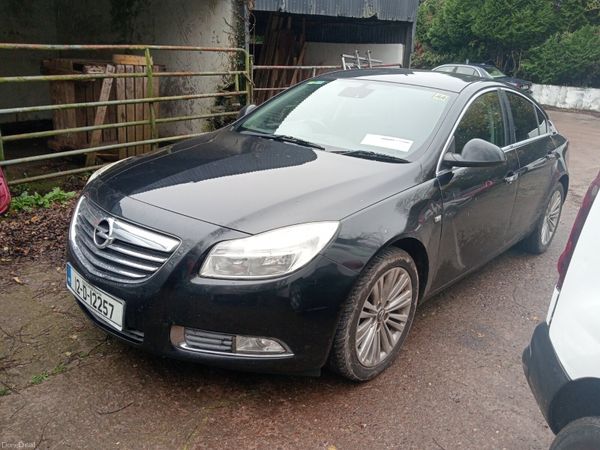 Opel Insignia MPV, Diesel, 2012, Black