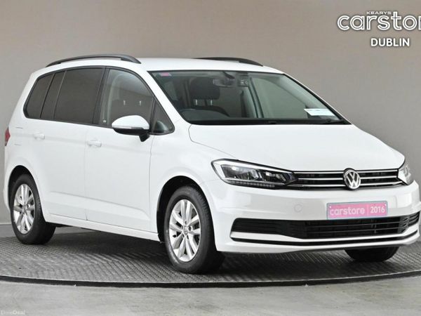 Volkswagen Touran MPV, Petrol, 2016, White