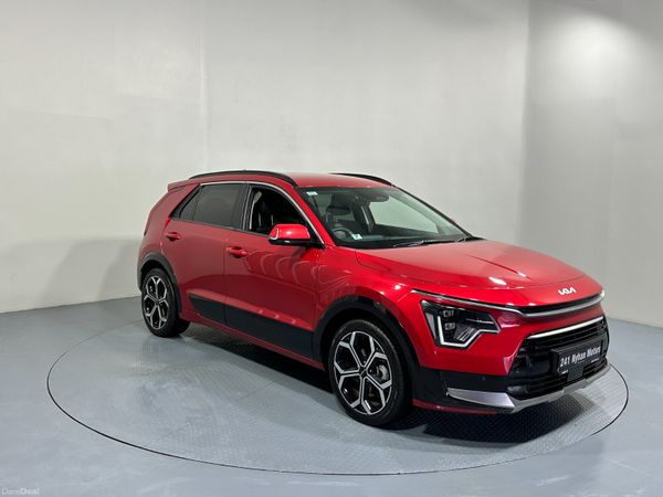 Kia Niro SUV, Petrol Plug-in Hybrid, 2024, Red