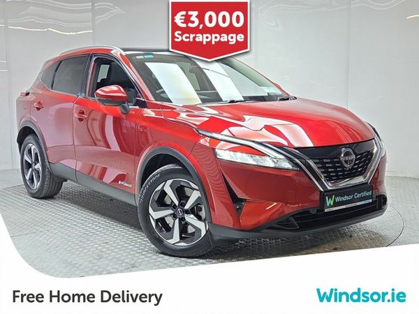 Nissan Qashqai MPV, Petrol Hybrid, 2024, Red