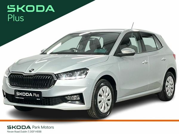 Skoda Fabia Hatchback, Petrol, 2025, Silver