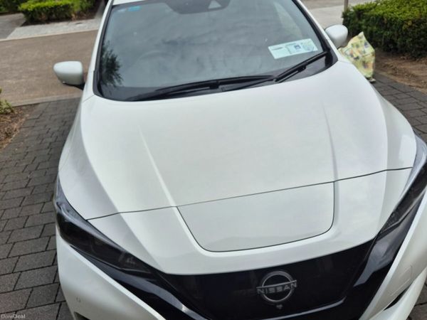 Nissan Leaf Hatchback, Electric, 2025, White