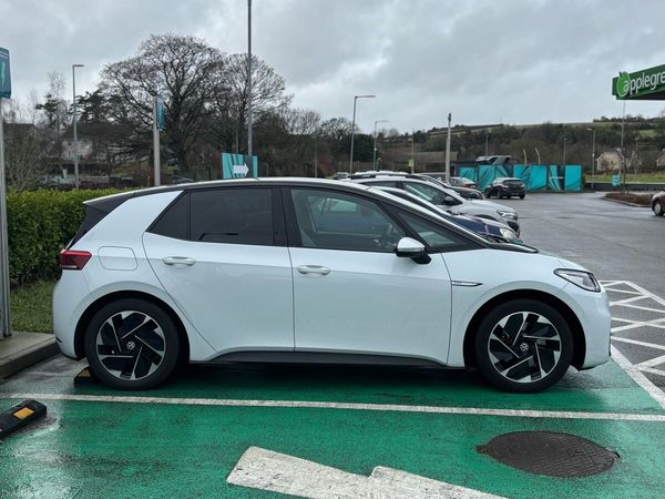 Volkswagen ID.3 Estate, Electric, 2021, White