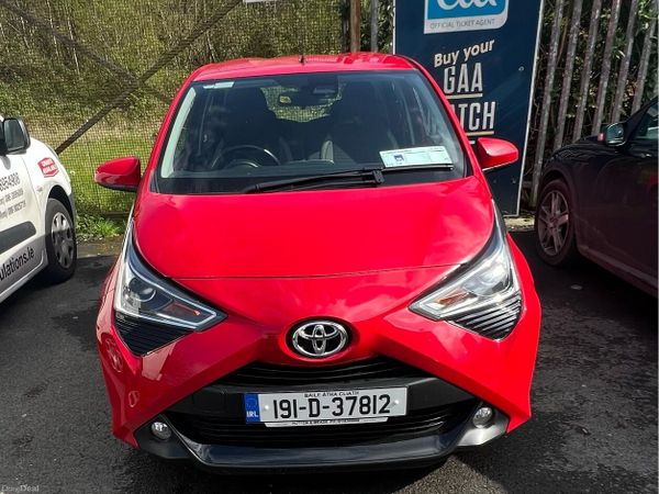 Toyota Aygo Hatchback, Petrol, 2019, Red