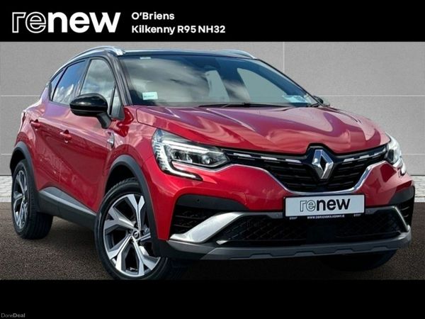 Renault Captur Hatchback, Petrol, 2023, Red