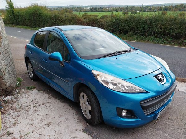 Peugeot 207 Hatchback, Petrol, 2011, Blue
