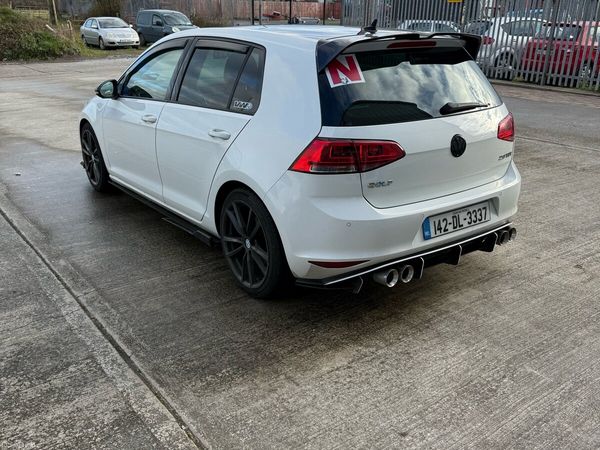 Volkswagen Golf Hatchback, Diesel, 2014, White