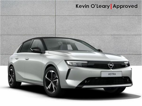 Opel Astra Hatchback, Petrol, 2026, Silver