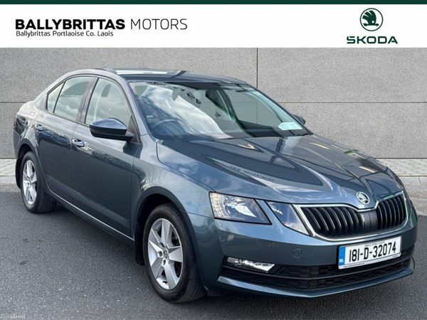Skoda Octavia Saloon, Petrol, 2018, Grey