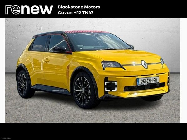 Renault 5 Hatchback, Electric, 2025, Yellow