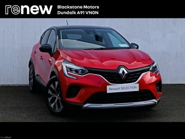 Renault Captur Hatchback, Petrol, 2025, Red