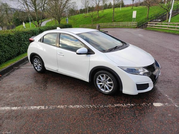 Honda Civic Hatchback, Diesel, 2016, White