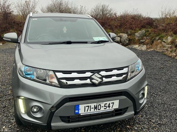 Suzuki Vitara SUV, Diesel, 2017, Grey