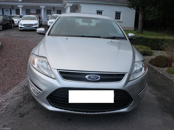 Ford Mondeo Saloon, Diesel, 2011, Silver