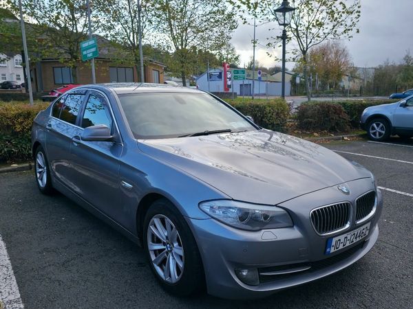 BMW 5-Series Saloon, Diesel, 2010, Grey