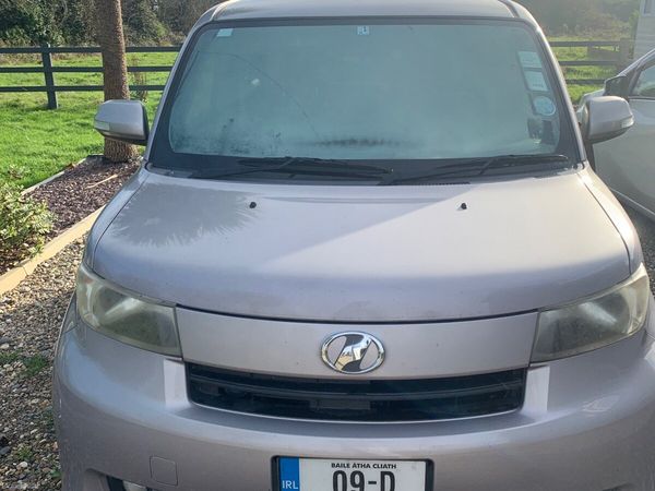 Toyota bB MPV, Petrol, 2009, Purple