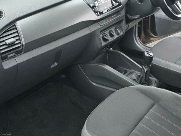 Skoda Fabia Hatchback, Petrol, 2020, Brown