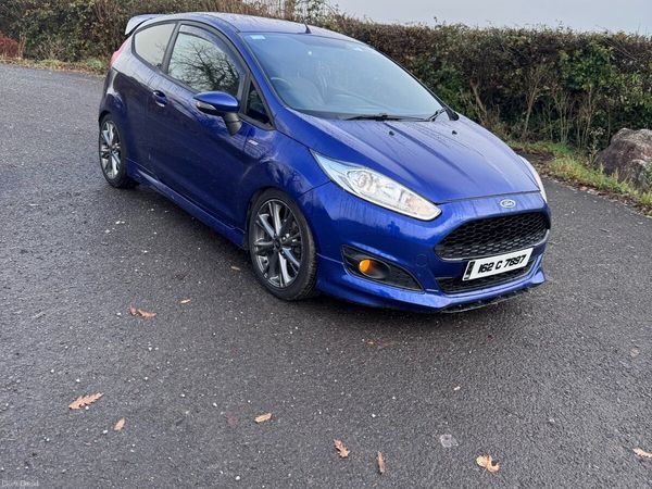 Vauxhall Astra Hatchback, Petrol, 2016, Silver