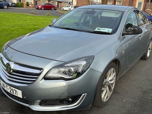 Vauxhall Insignia Saloon, Diesel, 2014, Silver