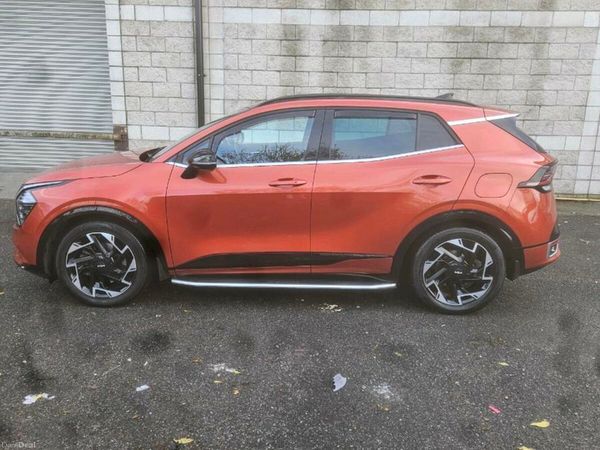 Kia Sportage SUV, Diesel, 2022, Orange