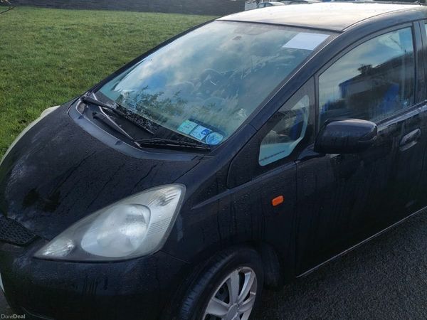 Honda Jazz Hatchback, Petrol, 2011, Black