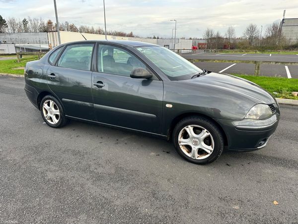 SEAT Cordoba Saloon, Diesel, 2009, Grey