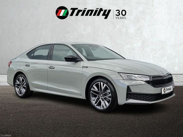 Skoda Octavia Hatchback, Diesel, 2026, Grey