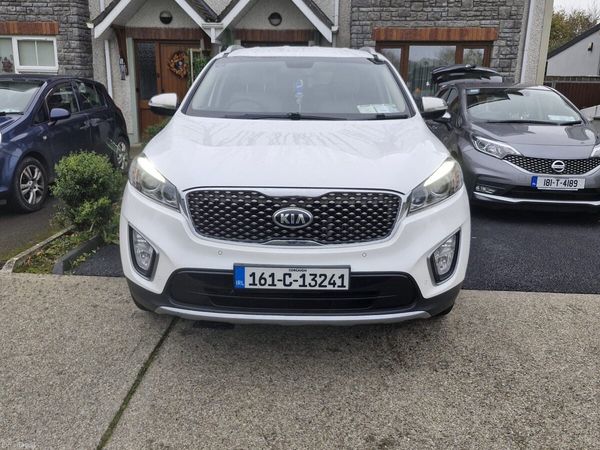 Kia Sorento SUV, Diesel, 2016, White
